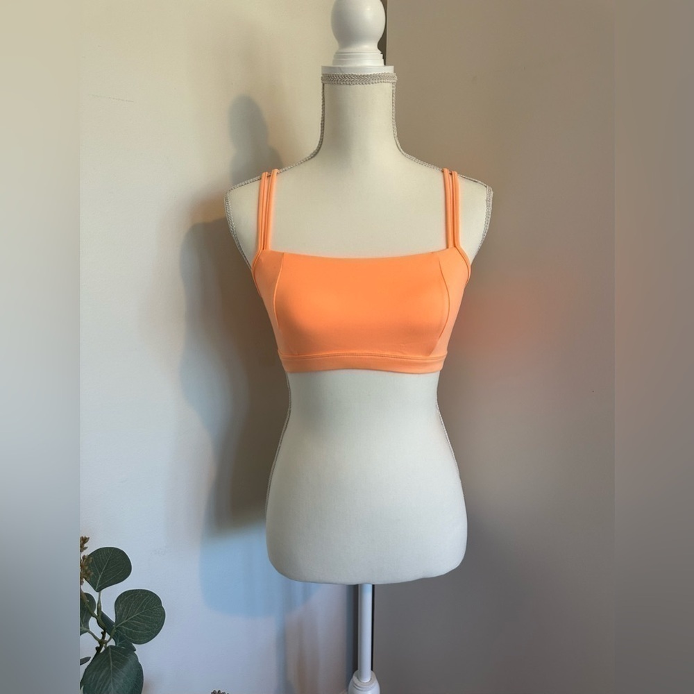 Free People Movement Idris Solid Bra in Peach Horizon Size Small